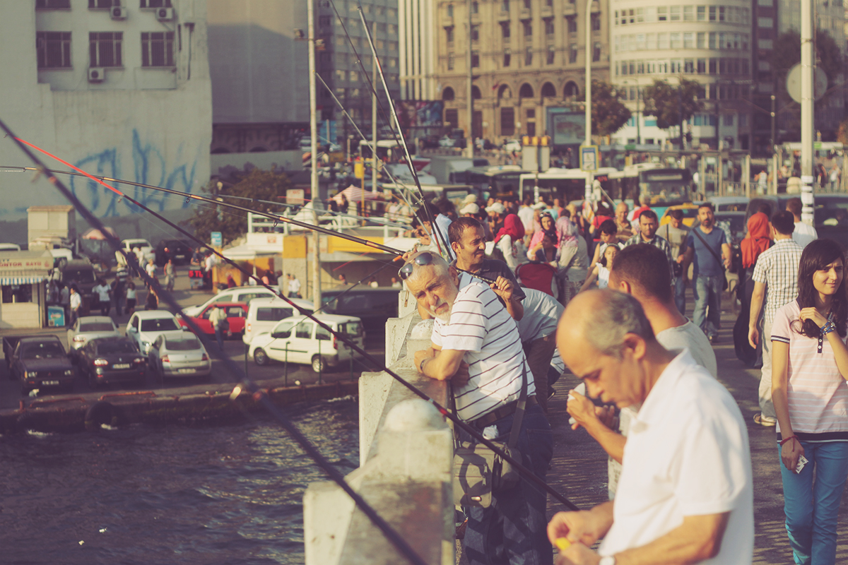 istanbul_fishermen on the galata bridge