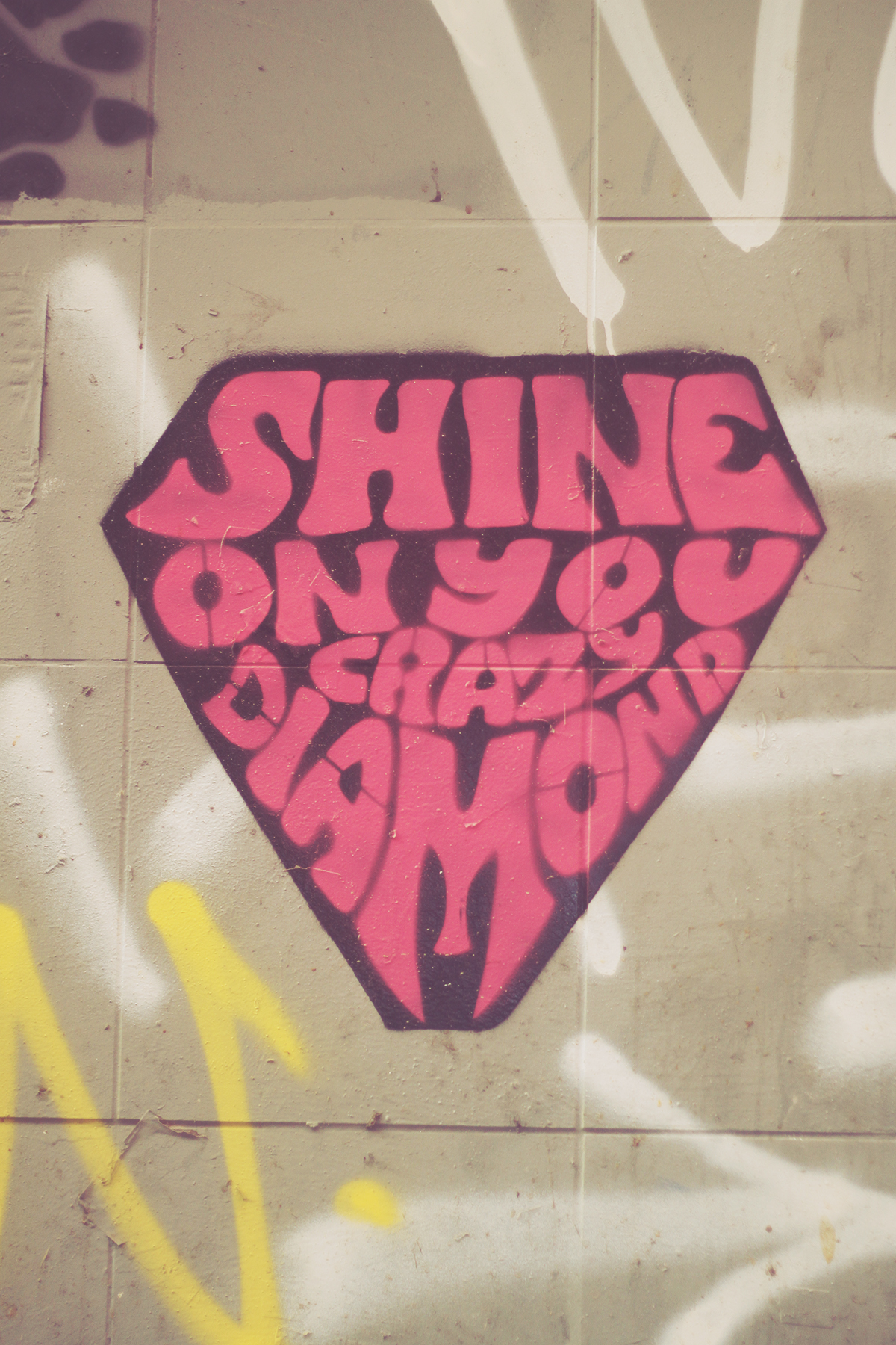 istanbul_graffiti shine on you crazy dimond