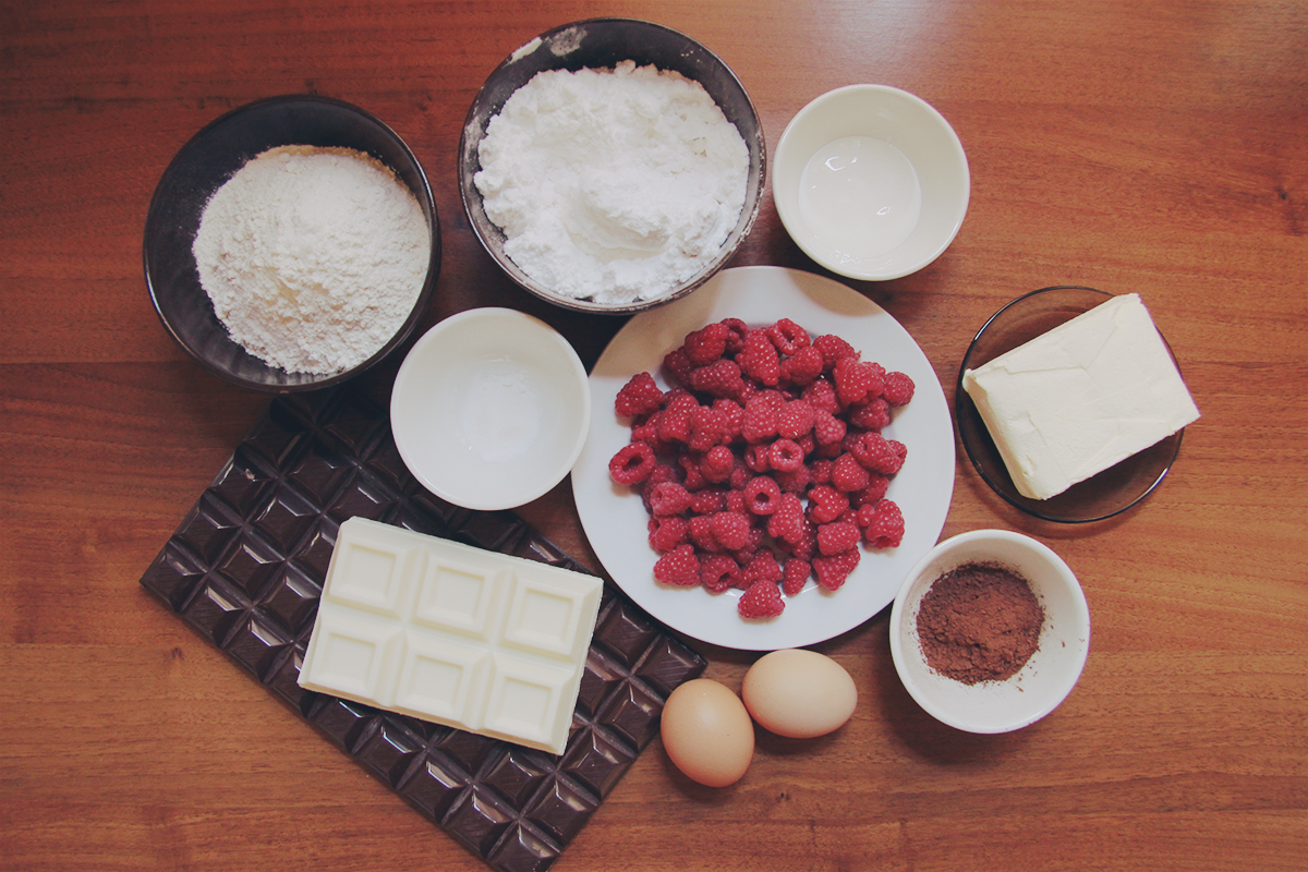 raspberry_chocolate_cake_ingredients
