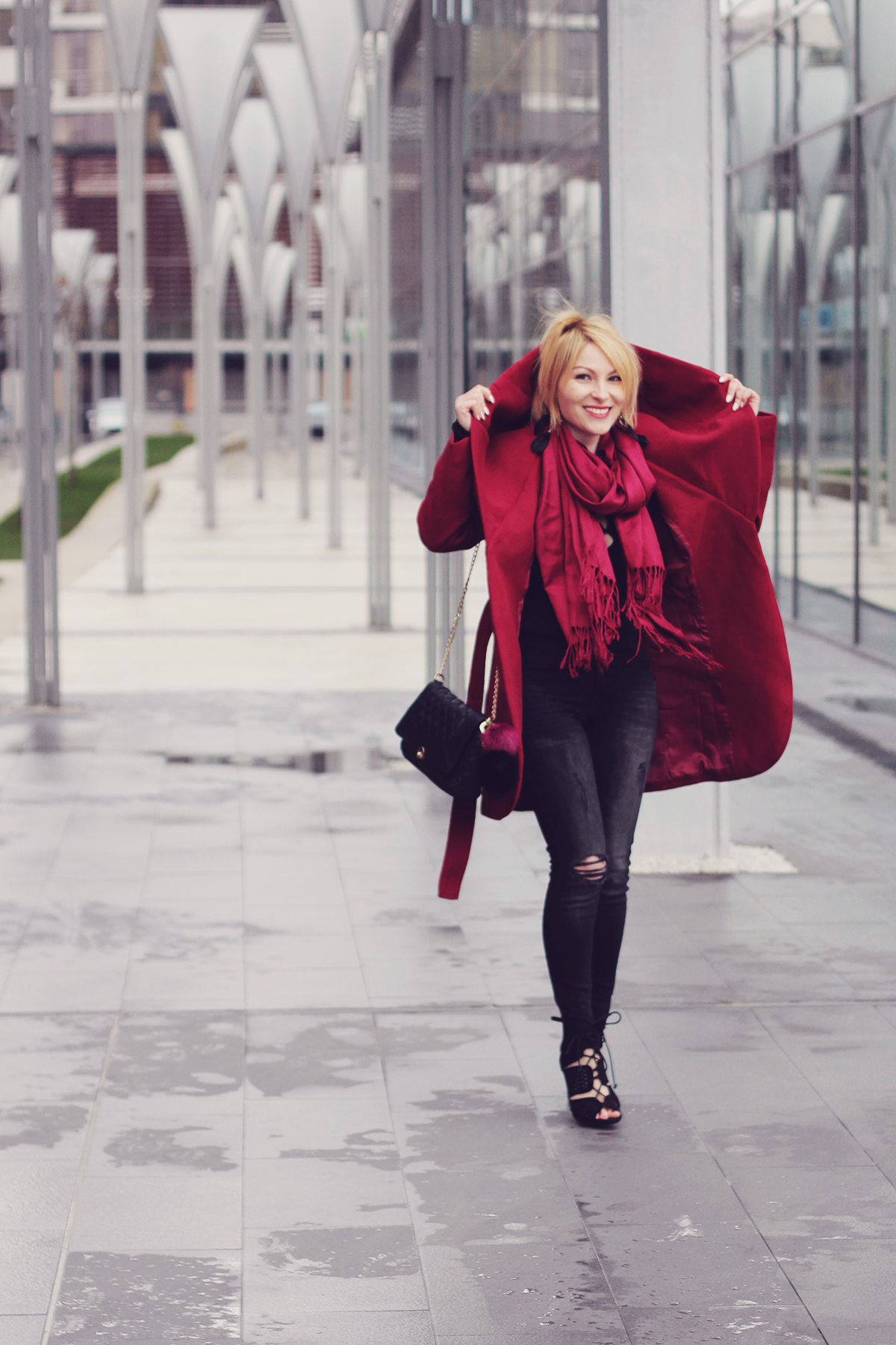 burgundy coat and scarf with jeand and high heeled sandals