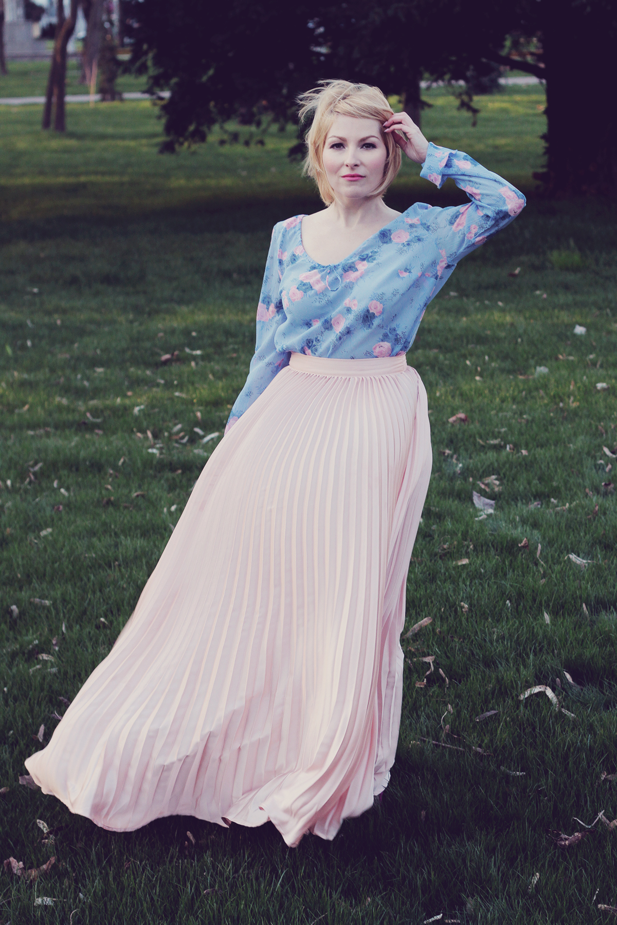 serenity top and rose quartz pleated skirt