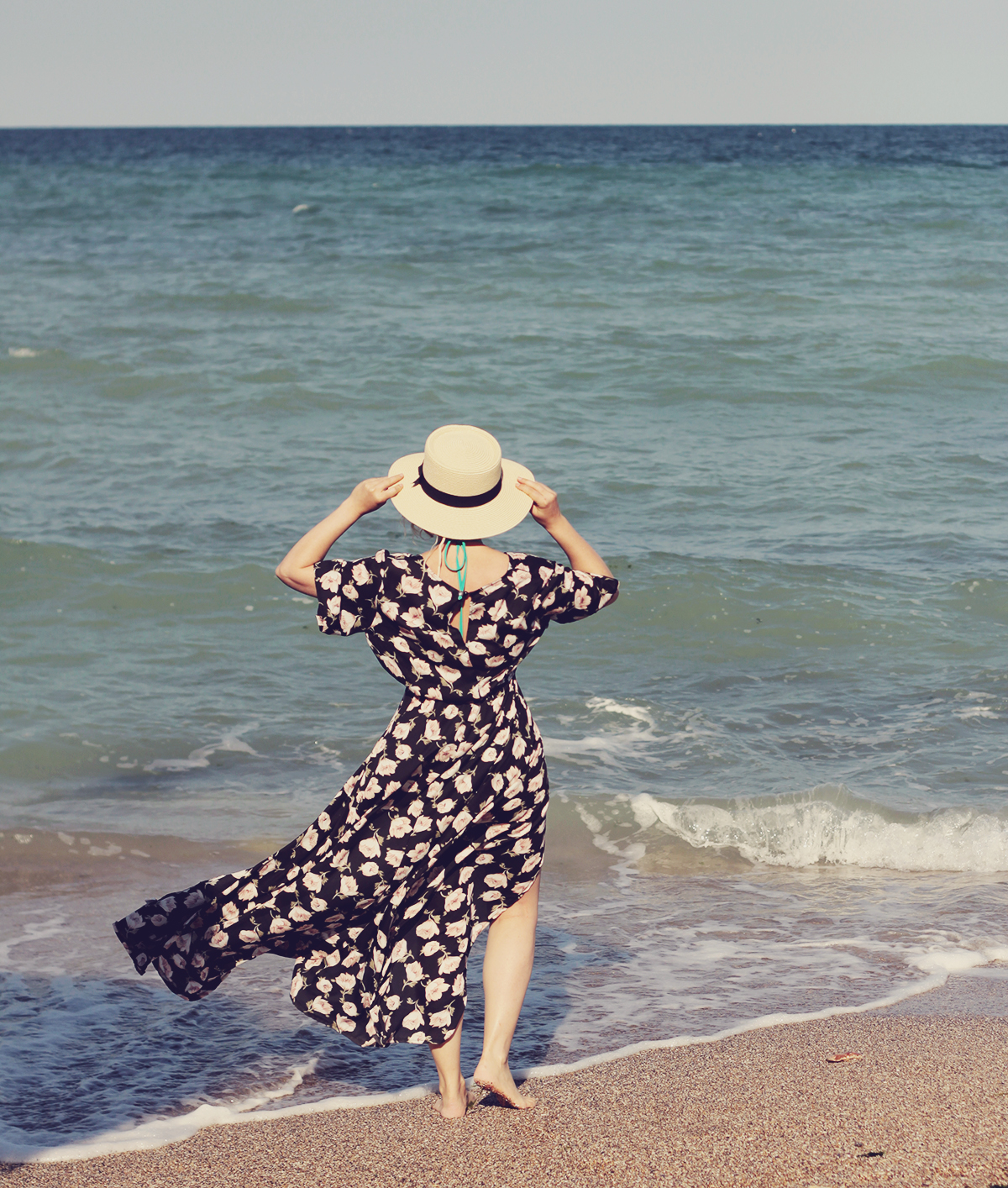 zaful floral maxi dress, vama veche, beachside, straw hat