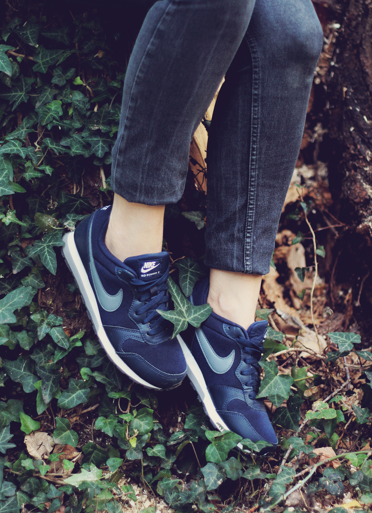 nike runners, jeans