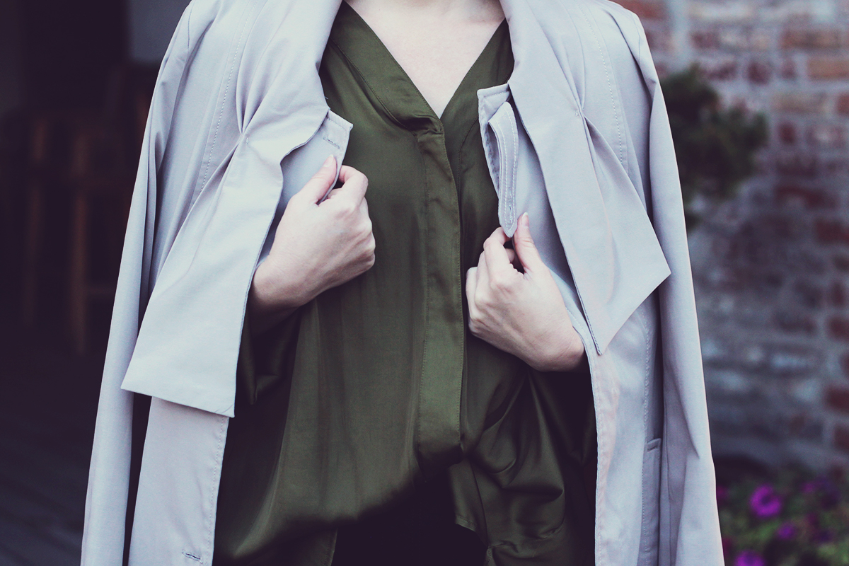 trench coat, loose green H&M Conscious top