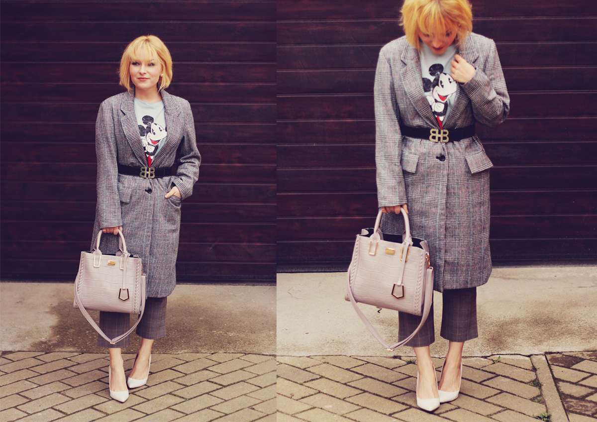 Mickey Mouse t-shirt, Hugo Boss belt, gingham coat and pants, white heels, tote bag, office look, work outfit inspiration