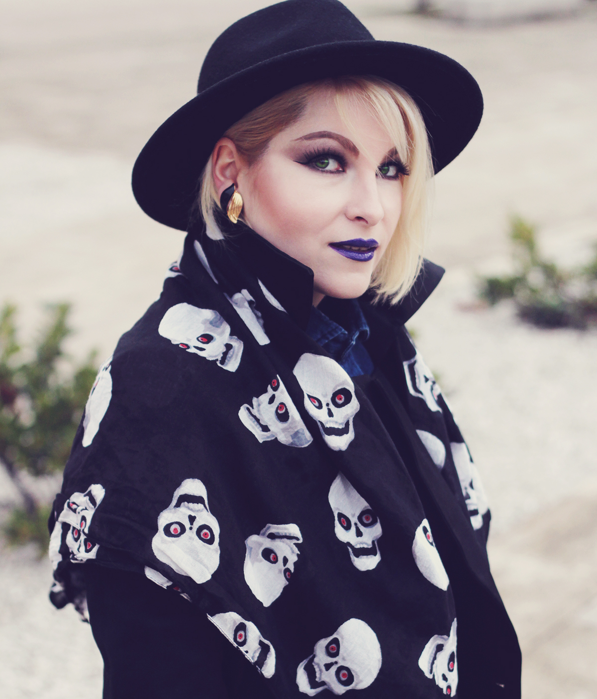 witch look, witch in the office, blue lips, all black, black trench coat, black hat, ralph lauren denim shirt, vintage earrings, skull scarf