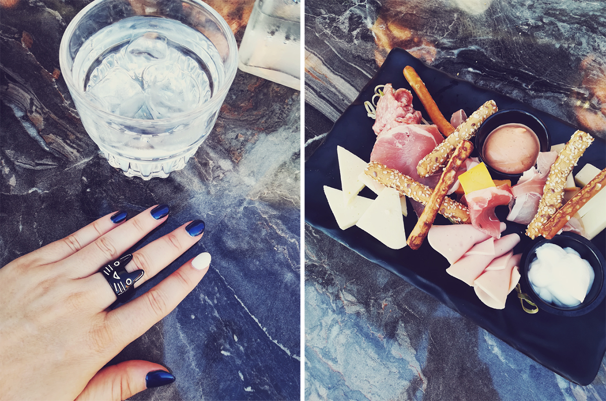Thessaloniki, cat ring, drinks and finger foods, navy blue nails, travel post