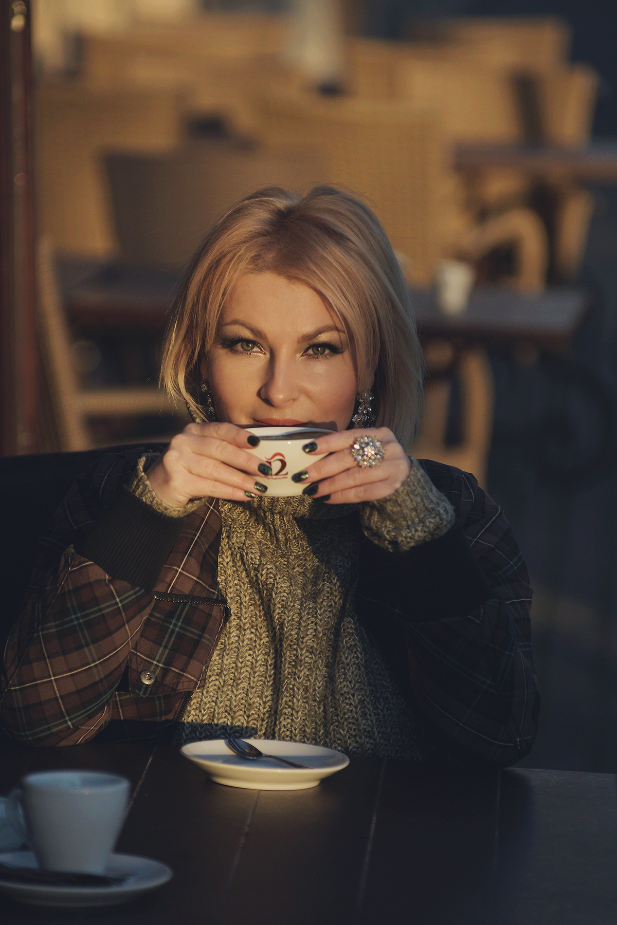 coffee lover, sparkly ring, green jumper, bomber jacket, green nails, winter fashion, winter