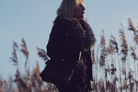 out in nature, boho chic, boho look, faux fur scarf, Picard bag, faux leather jacket, gipsy top, basking in sunlight