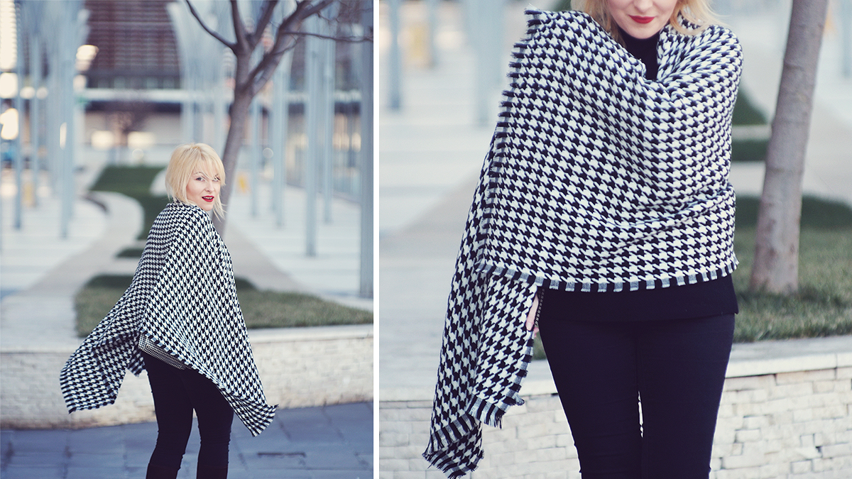 houndstooth pattern scarf, houndstooth pattern bag, black jumper, jeans, winter style, winter look
